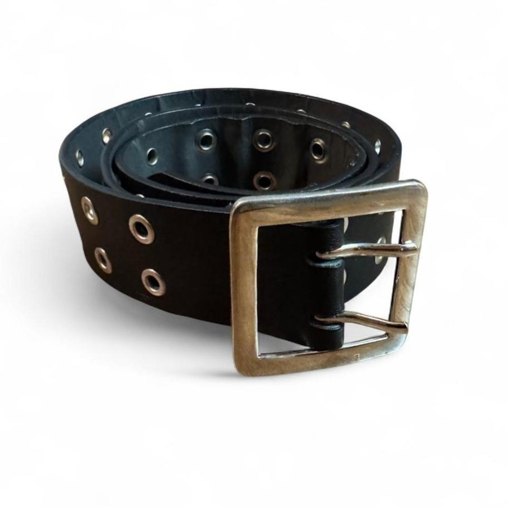 Women's Double Laser Cut Adjustable Western Grommet Belt Black Large‎ - Picture 3 of 4